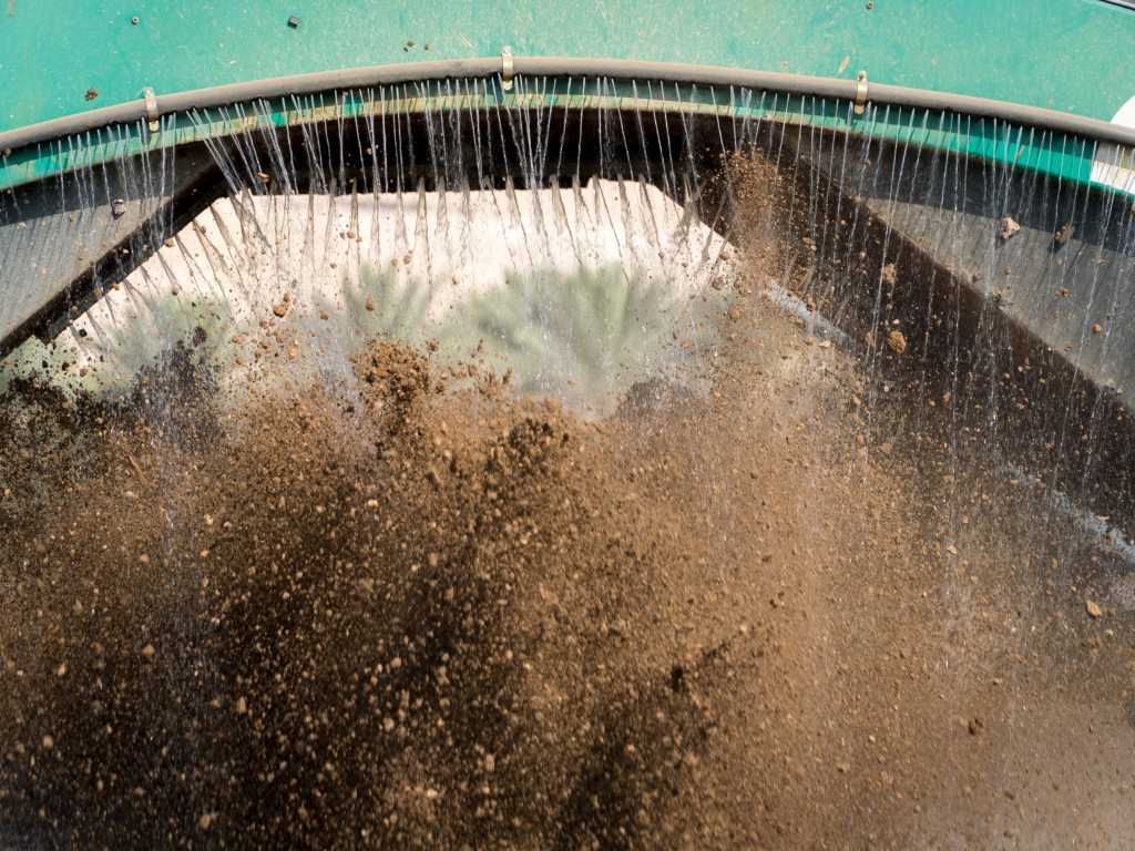 שיקום קרקע מזוהמת ברכבת ישראל